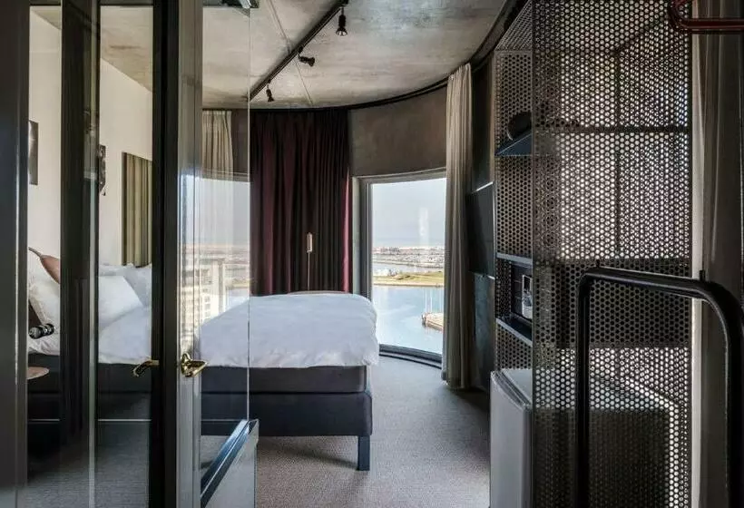 キングサイズベッドのデラックスルーム, Story Hotel Studio Malmo, Part Of Jdv By Hyatt