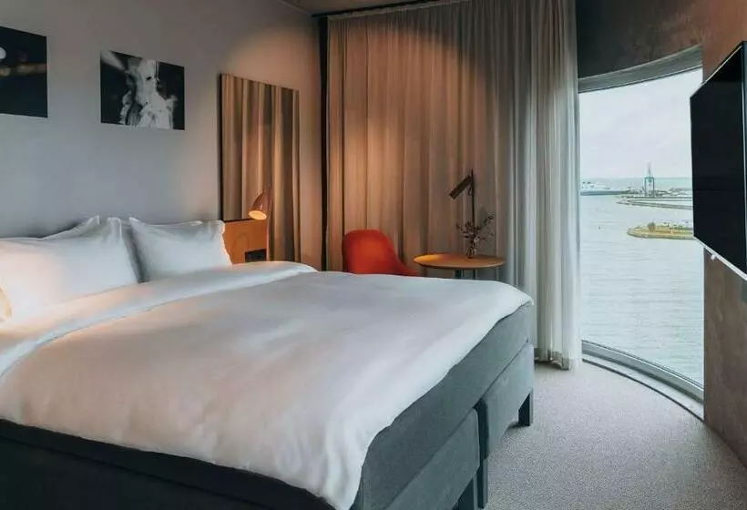 キングサイズベッドのデラックスルーム, Story Hotel Studio Malmo, Part Of Jdv By Hyatt