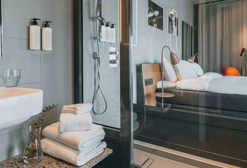 キングサイズベッドのデラックスルーム, Story Hotel Studio Malmo, Part Of Jdv By Hyatt