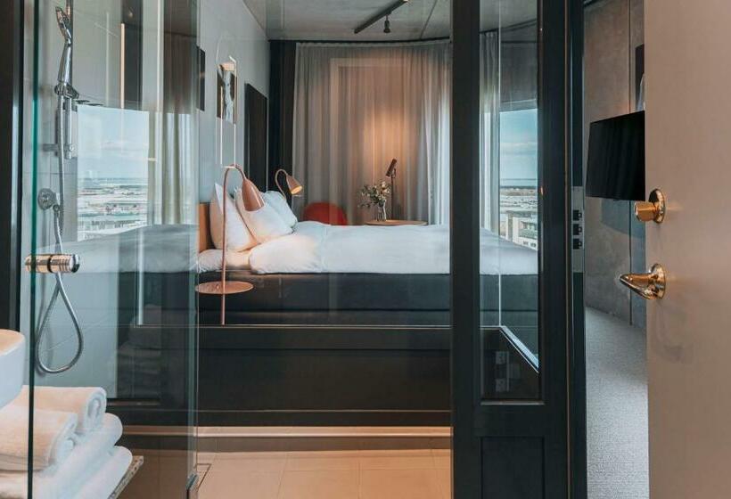 キングサイズベッドのデラックスルーム, Story Hotel Studio Malmo, Part Of Jdv By Hyatt