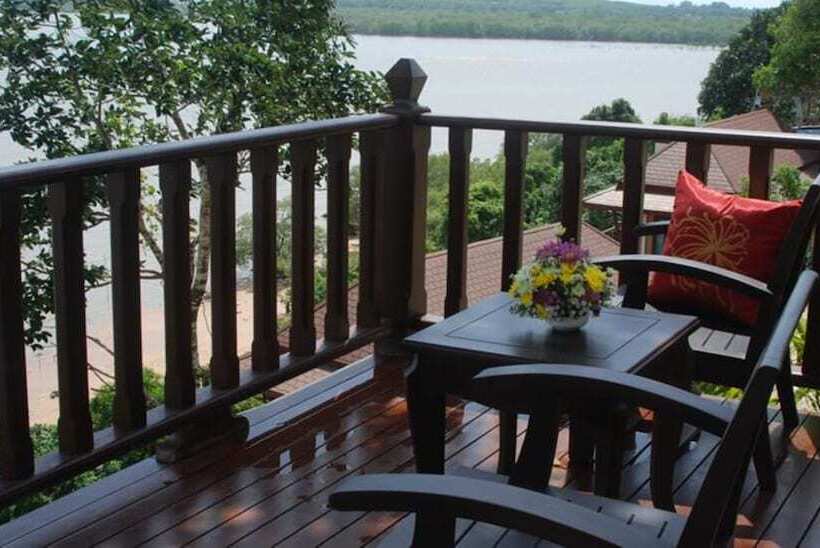 ویلای 1 خوابه با چشم‌انداز دریا, Victoria Cliff Hotel & Resort, Kawthaung