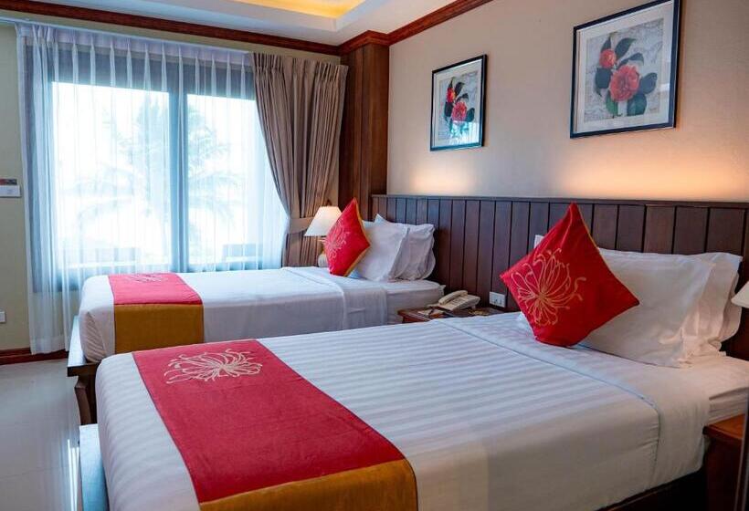 اتاق استاندارد با چشم‌انداز دریا, Victoria Cliff Hotel & Resort, Kawthaung