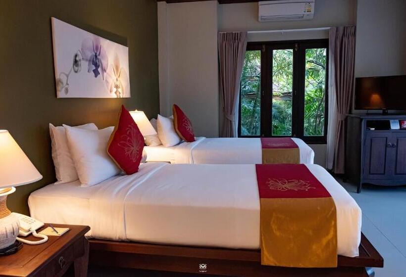 اتاق استاندارد با تخت بزرگ, Victoria Cliff Hotel & Resort, Kawthaung