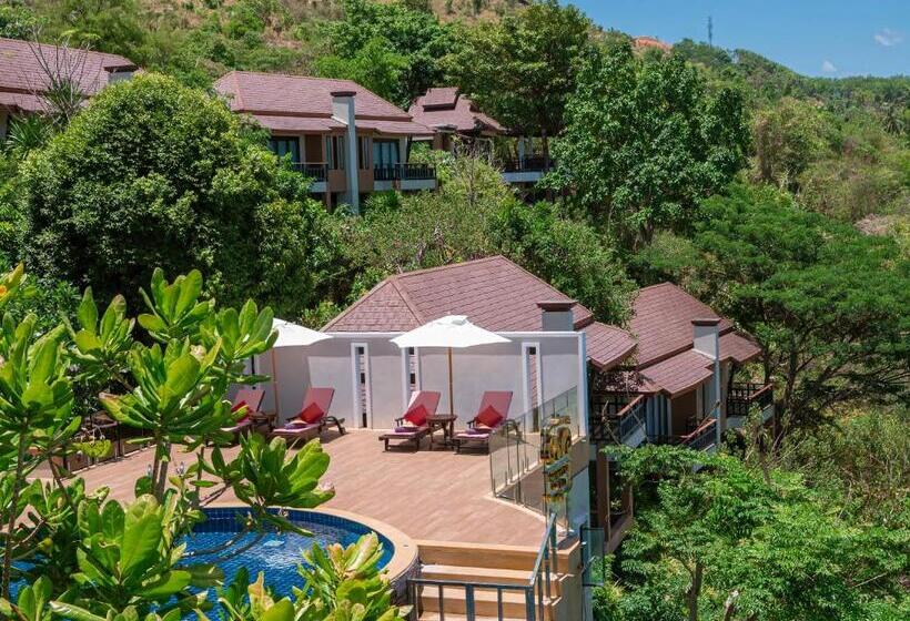 اتاق لوکس با بالکن و چشم‌انداز دریا, Victoria Cliff Hotel & Resort, Kawthaung