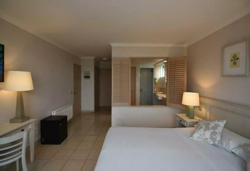 キングサイズベッドのスーペリアルーム, Hippocampus Resort & Spa