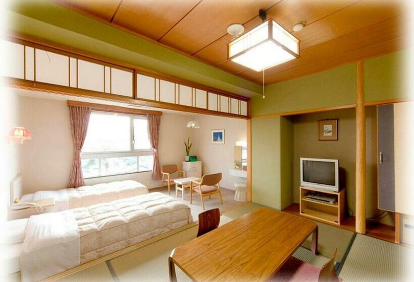 Family Room, Aoshima Grand