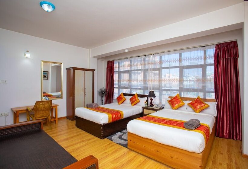 اتاق سوپریور, The Boudha Inn