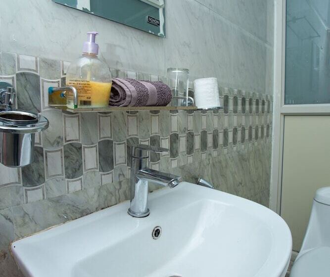 اتاق استاندارد, The Boudha Inn