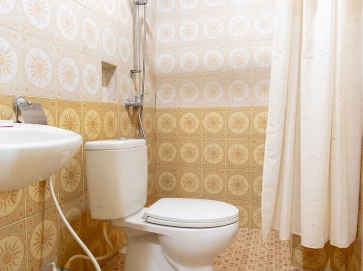 Номер Deluxe, Capital O 2023 Medan Ville