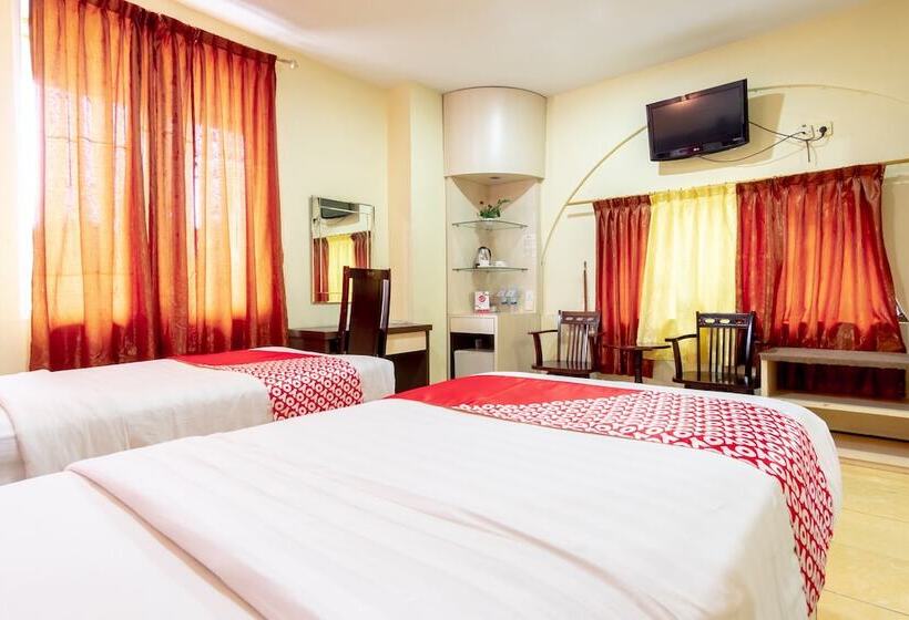 디럭스 룸, Capital O 2023 Medan Ville