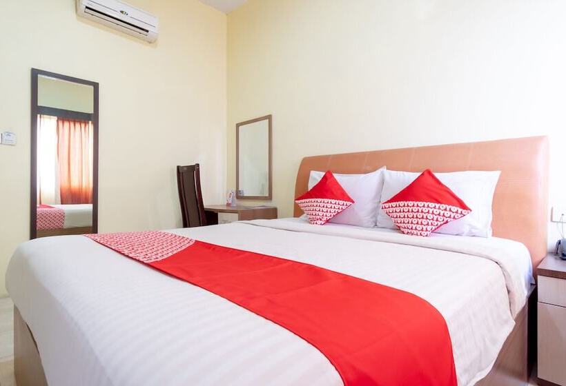 Family Suite, Capital O 2023 Medan Ville