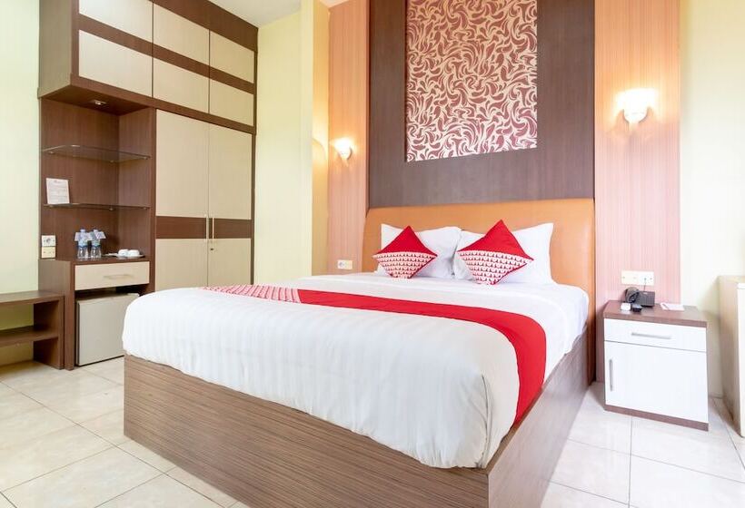 Family Suite, Capital O 2023 Medan Ville