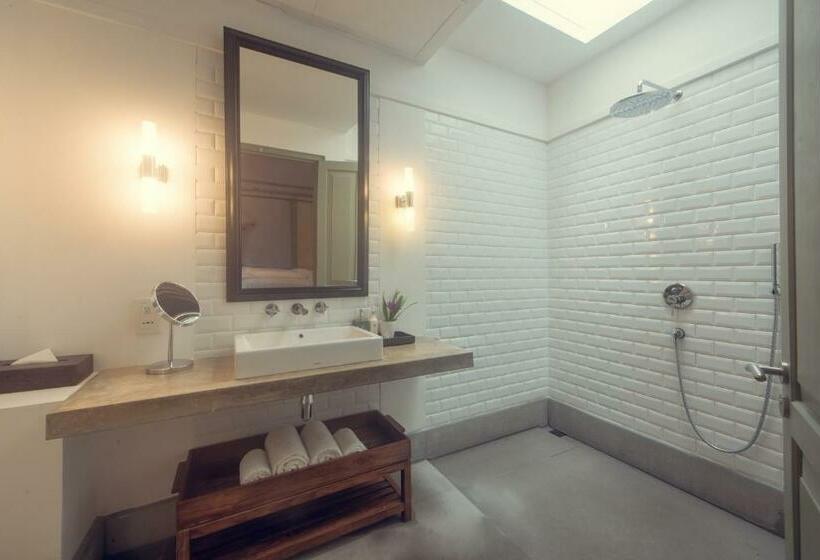 חדר סטנדרט, Fort Bazaar