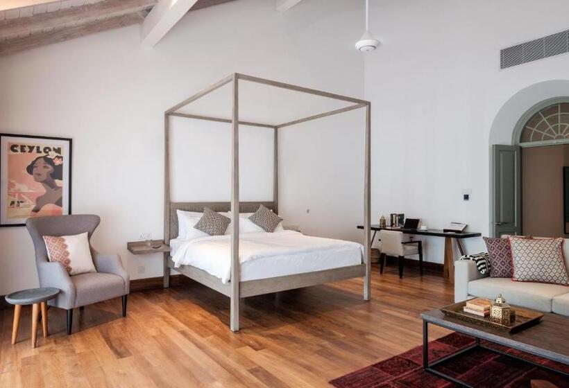 סוויטת סופריור, Fort Bazaar