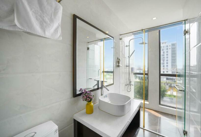 اتاق استاندارد با چشمانداز دریا, Hoa Phong Airport Danang