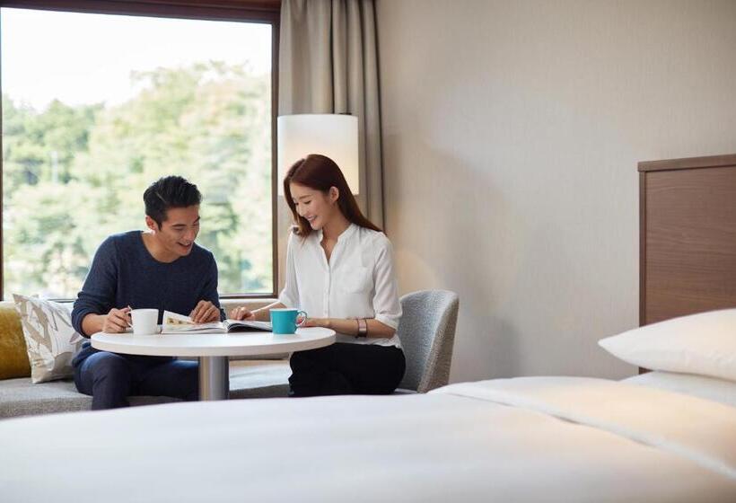 디럭스 룸 킹사이즈 침대, Karuizawa Marriott