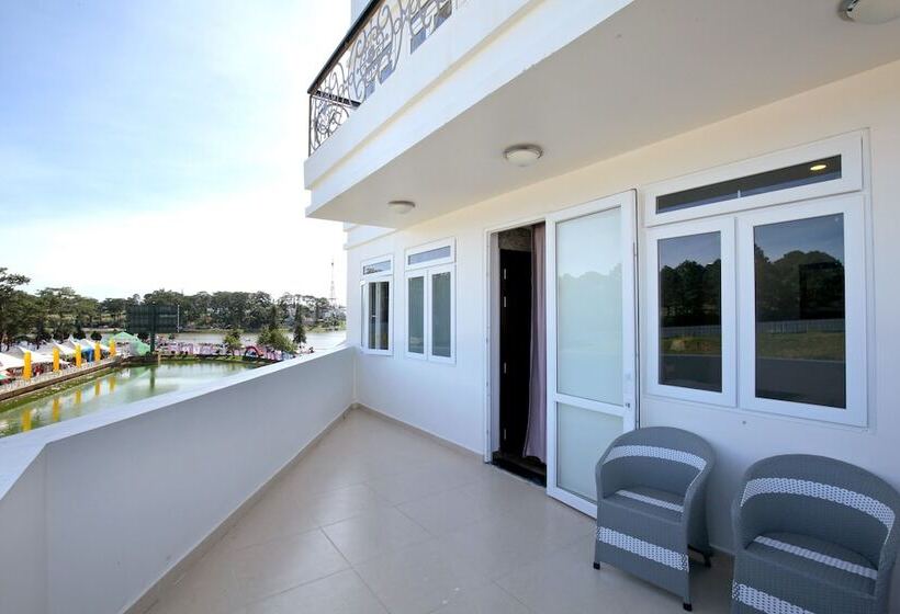 اتاق لوکس, Kings Hotel Dalat