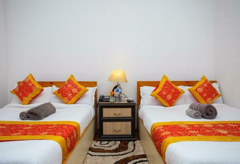 اتاق سوپریور, The Boudha Inn