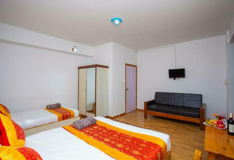 اتاق سوپریور, The Boudha Inn