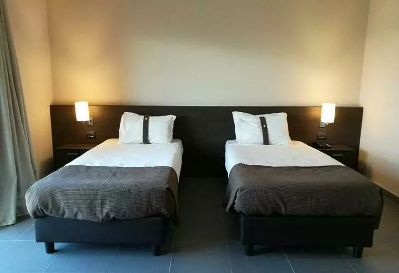 エクゼクティブルーム, Inn Naples Airport