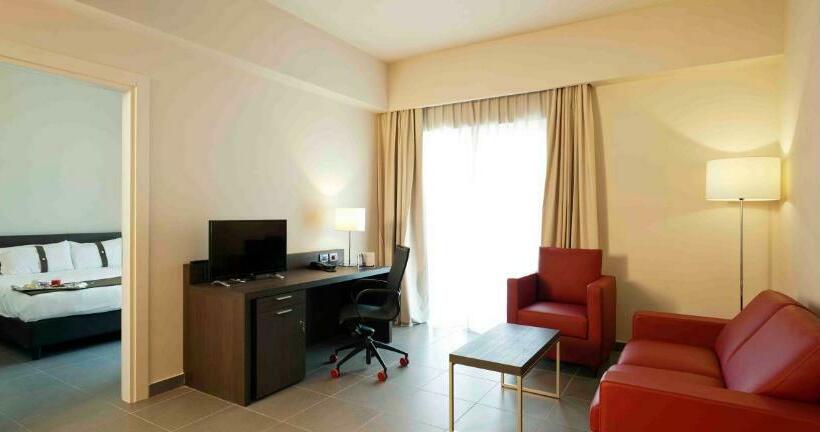 جناح مزوَّد بشرفة, Inn Naples Airport