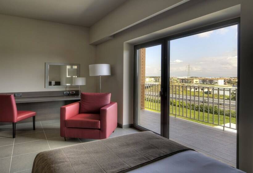 Номер Стандарт, Inn Naples Airport