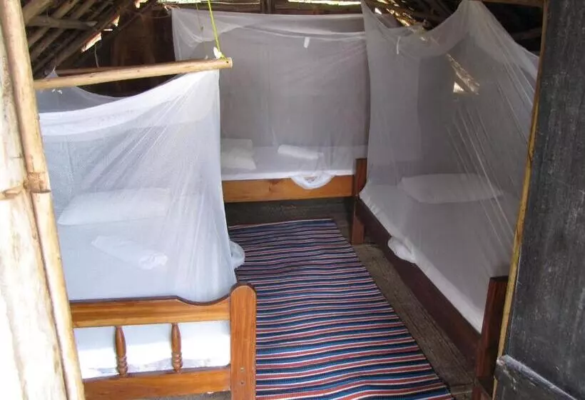 Triple Room Sea View, Kipepeo Beach And Village