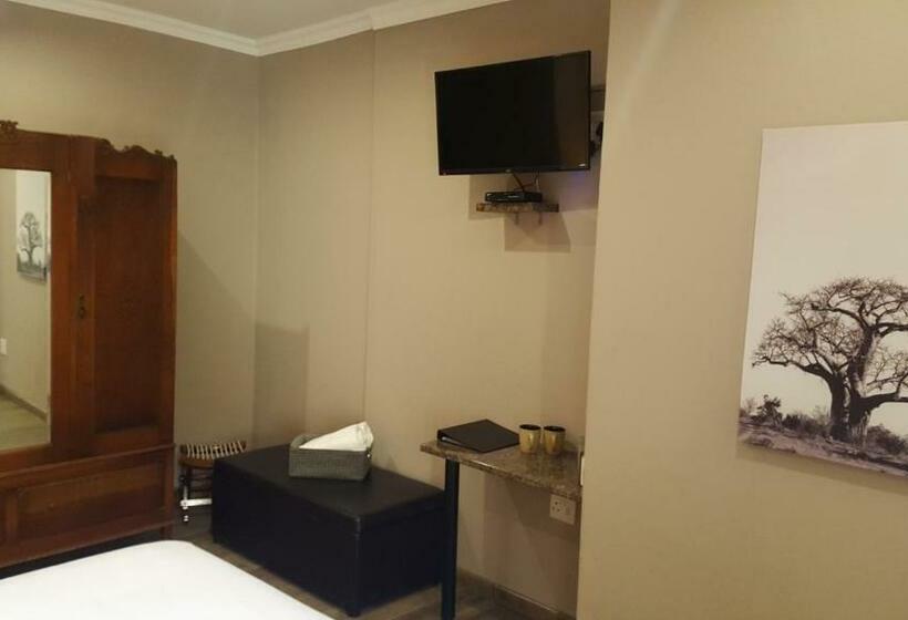 Номер Стандарт, Aerotropolis Guest Lodge