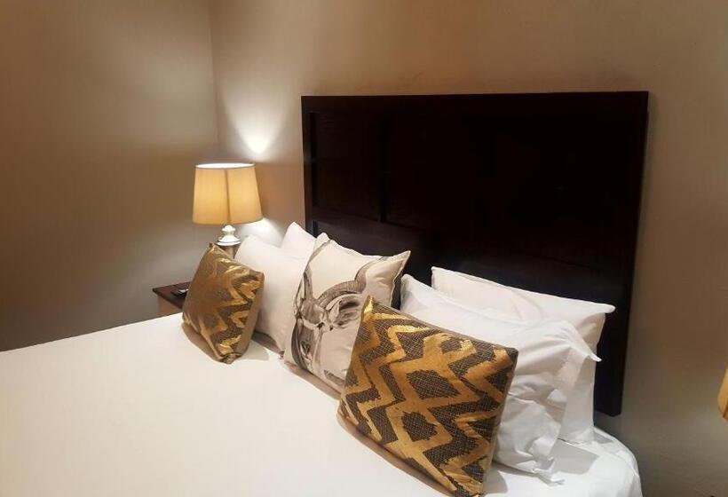 غرفة قياسية, Aerotropolis Guest Lodge