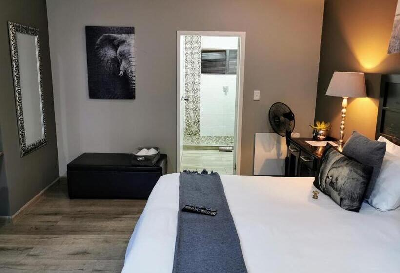 غرفة قياسية, Aerotropolis Guest Lodge