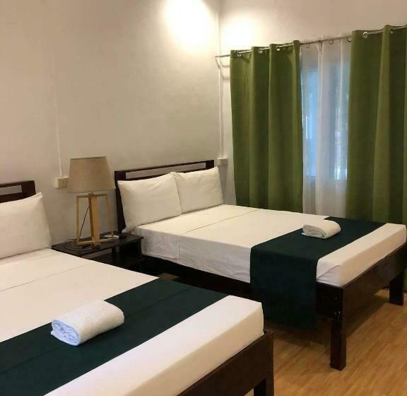 اتاق استاندارد با چشم‌انداز استخر, Santander Pebble Beach Resort