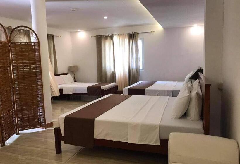 اتاق سوپریور خانوادگی, Santander Pebble Beach Resort