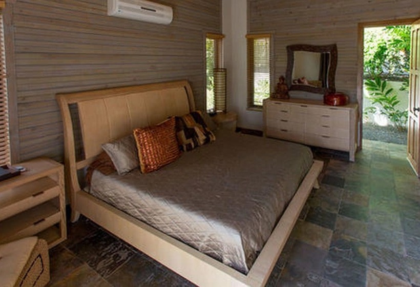 خانه 4 خوابه, Xbalanque