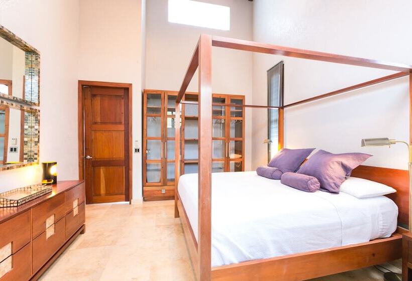 سوئیت دلوکس 2 خوابه, Xbalanque