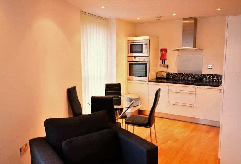 침실 2개 디럭스 아파트, Zen Apartments   City Airport London