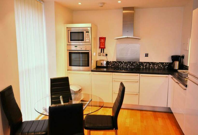 침실 2개 디럭스 아파트, Zen Apartments   City Airport London