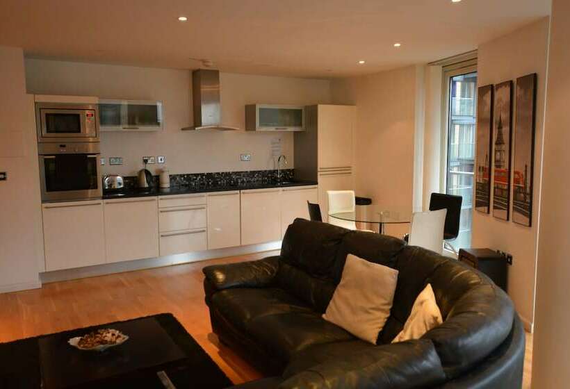 침실 2개 디럭스 아파트, Zen Apartments   City Airport London