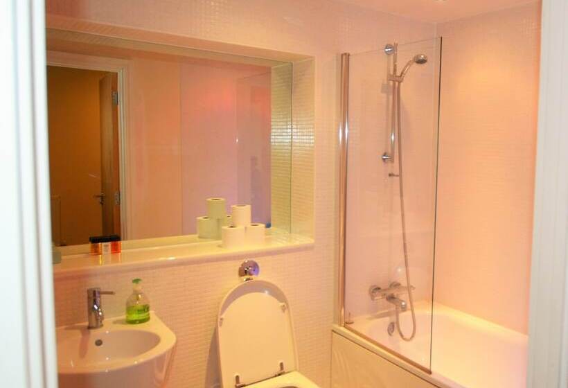 침실 2개 디럭스 아파트, Zen Apartments   City Airport London