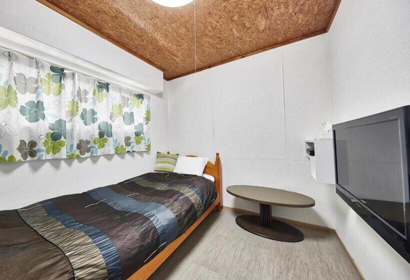 חדר סטנדרד יחיד חדר אמבטיה משותף, Hamby Resort