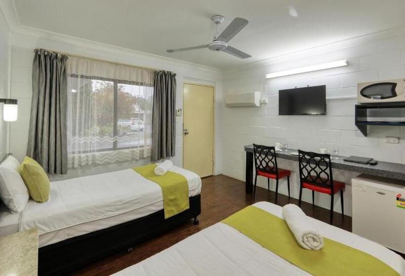 חדר סטנדרט, Azalea Motel