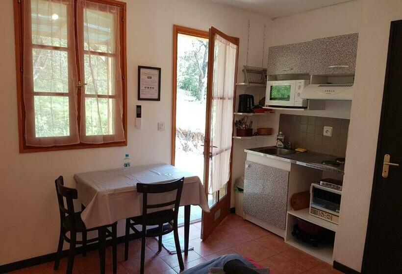 Номер Стандарт, A Casa Di L'alivu