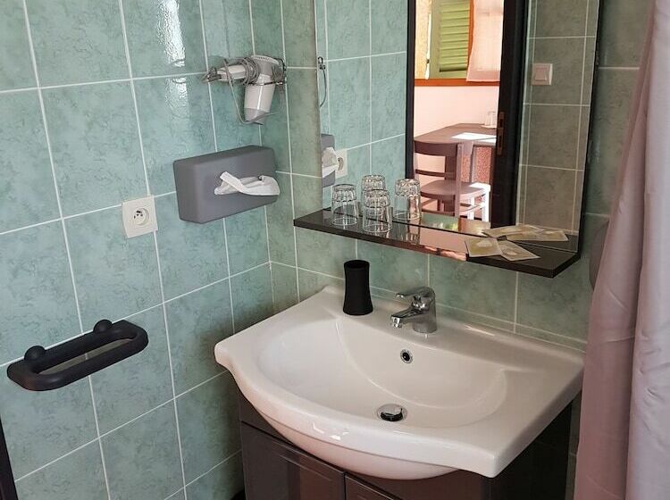 Номер Стандарт, A Casa Di L'alivu