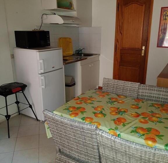 Студия Стандарт, A Casa Di L'alivu