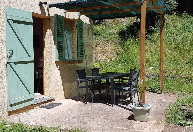 Номер Стандарт, A Casa Di L'alivu