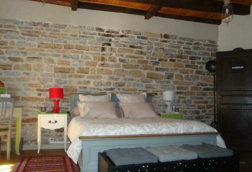 חדר סטנדרט, D'ici Et D'ailleurs