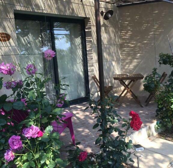 标准房带园景, Mas Auroma