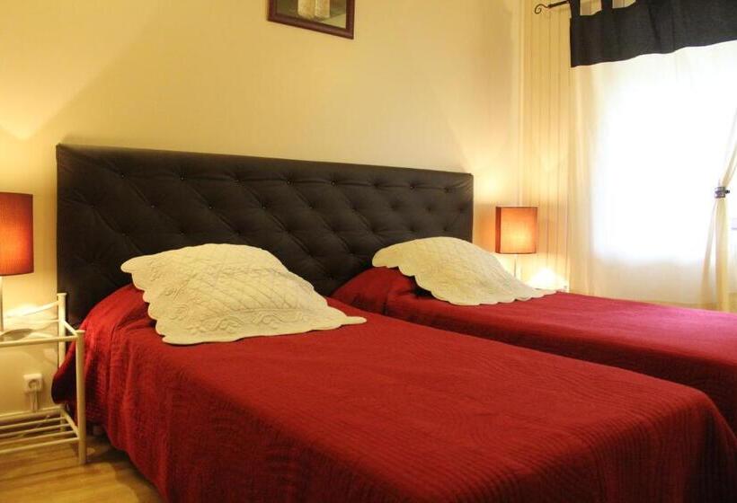 2间卧室的房子, Mas Auroma