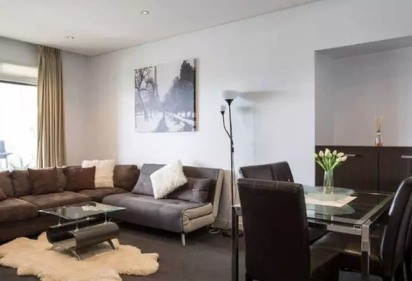 ２ベッドルームデラックスアパートメント, Harbour Town Apartment