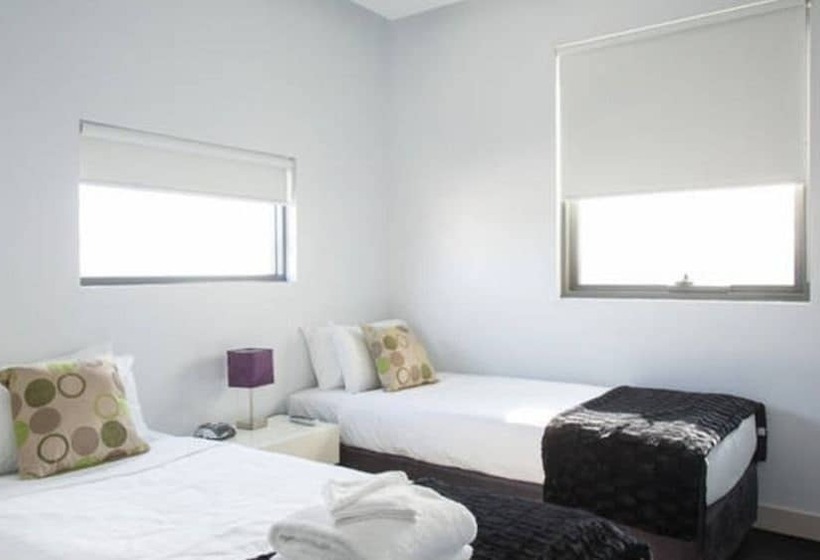 דירת דלוקס 2 חדרי שינה, Harbour Town Apartment
