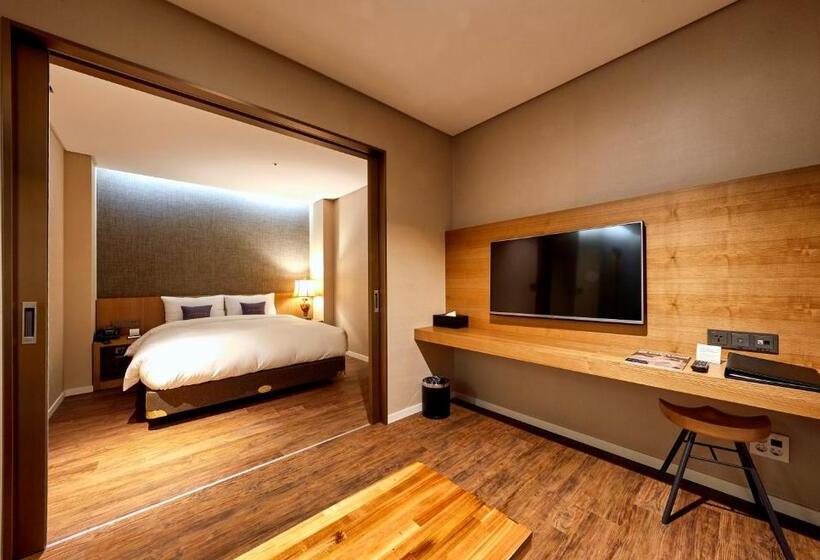 سوییت, Amanti Hotel Seoul